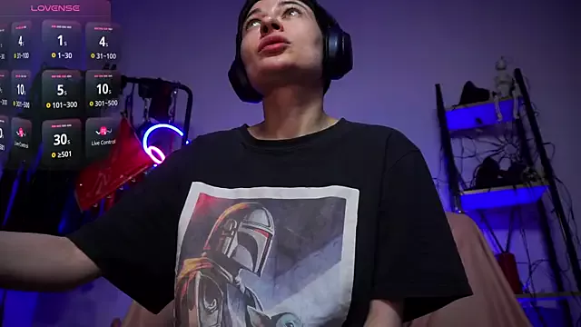 Offline CyberXGoddess on StripChat