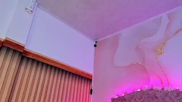 Daisy__rose on StripChat