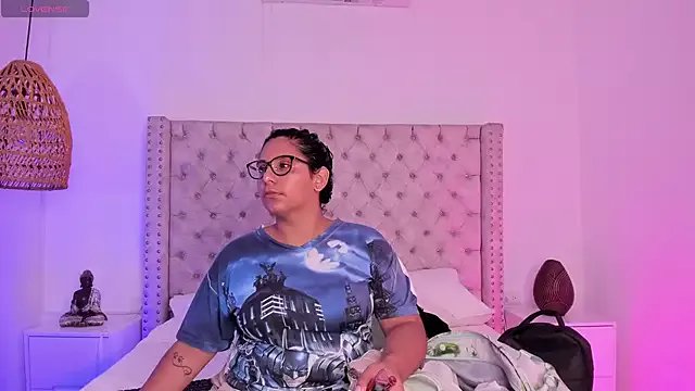 DanielleEvans_ on StripChat