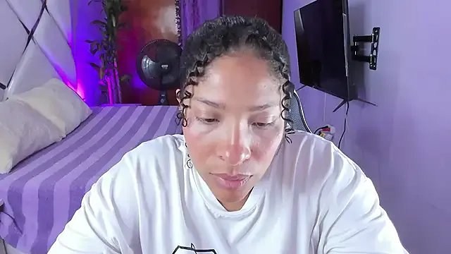 DannaBerry on StripChat