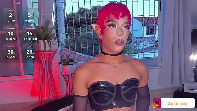 DanniLee_ on StripChat 