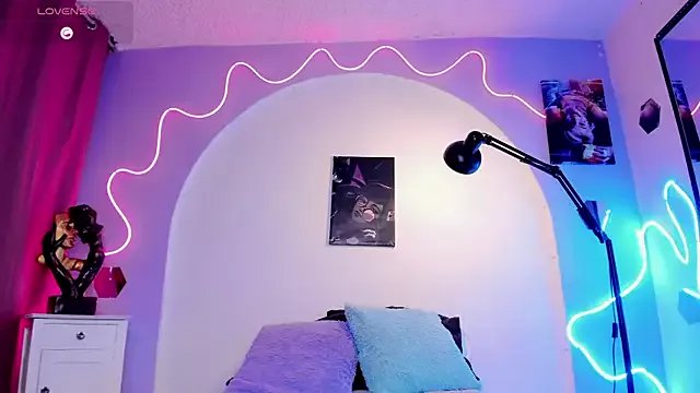 Dannyhot_ on StripChat