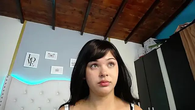 Dante_Ferrara2025 on StripChat