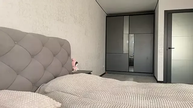 Offline DariaMalkova on StripChat