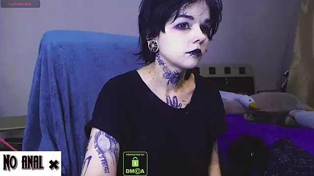 Dark__Elf on StripChat