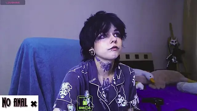 Dark__Elf on StripChat