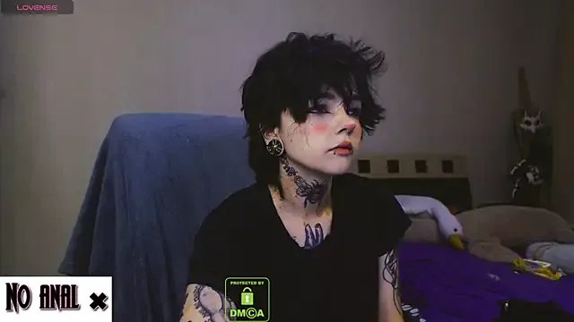 Dark__Elf on StripChat