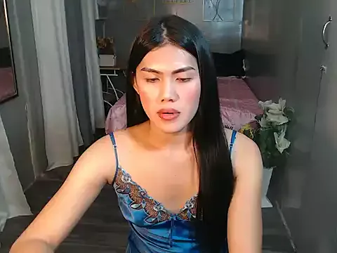 Offline Delicate_Savannah on StripChat