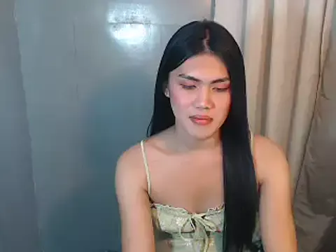 Offline Delicate_Savannah on StripChat