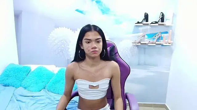 DEMI_LEED on StripChat