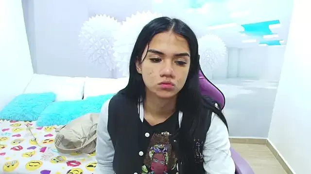 DEMI_LEED on StripChat