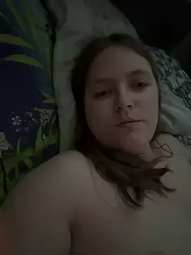 Offline DesireMelissa on StripChat