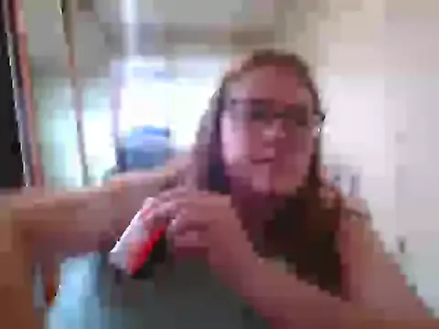 Offline DesireMelissa on StripChat