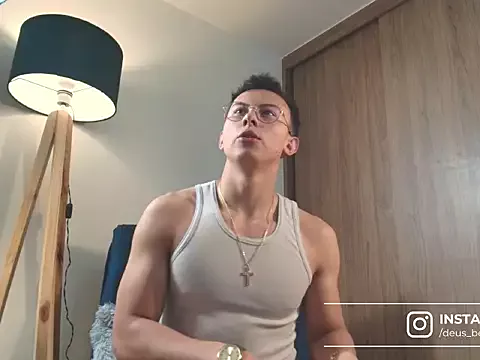 Offline DeusbelliS on StripChat