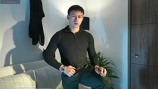 DeusbelliS — SHOW DICK HARD