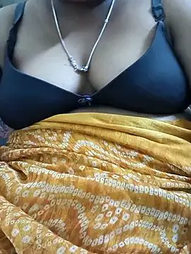 dhanshri143 on StripChat