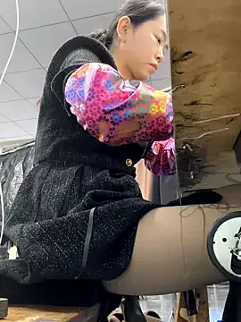 Offline DHJM168 on StripChat