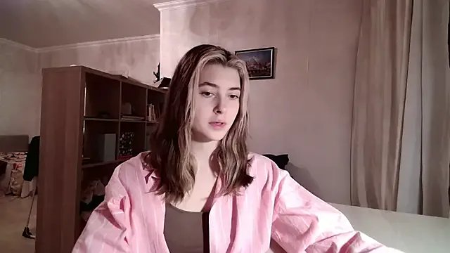 Dia_DeAmas on StripChat