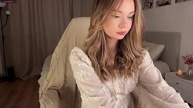 diaanona on StripChat