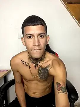 dilan_abraham12 on StripChat