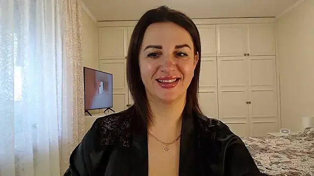 Dina0908 on StripChat