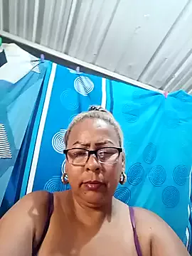 Offline DioxaHot7 on StripChat