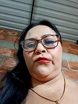 Dirty-Momm-Divorced-Hot on StripChat