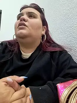 Dolce_pearl on StripChat