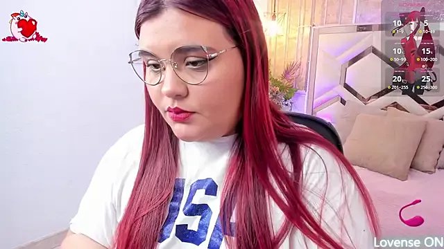 Dolce_pearl on StripChat