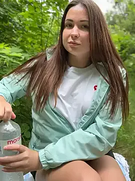 Offline dreams4u on StripChat