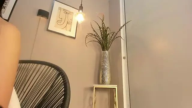 dulce_fiore07 on StripChat