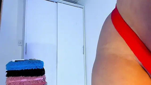 Dulce_smith_1 on StripChat