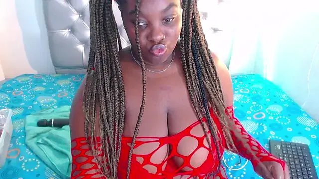 ebony_NeighborMoans on StripChat