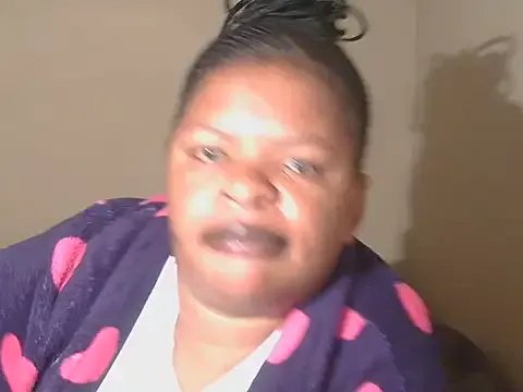 ebony_rose11 on StripChat