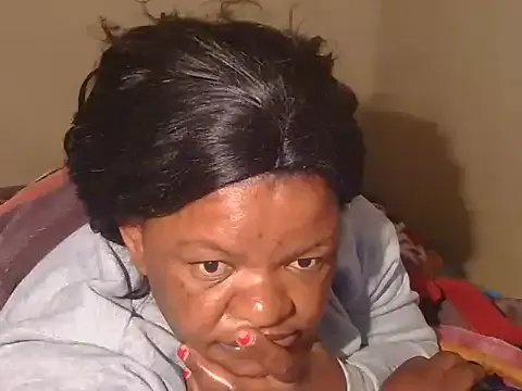 ebony_rose11 on StripChat