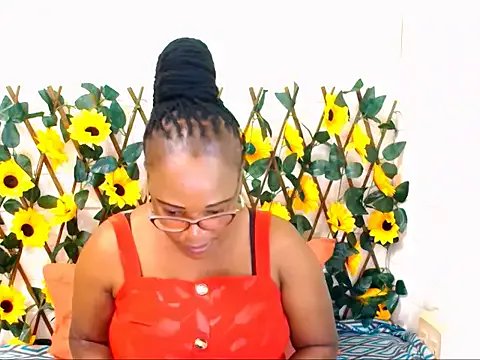 EbonyBloom69 on StripChat