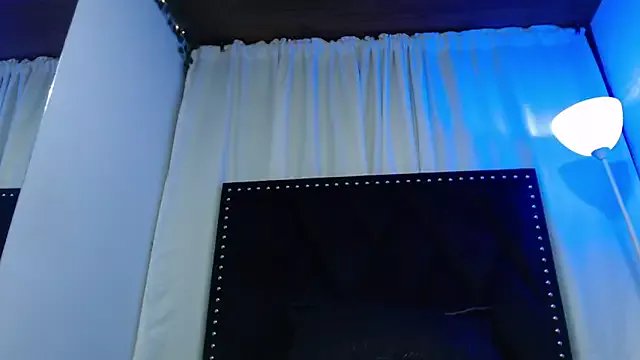 Eda_Bonne on StripChat