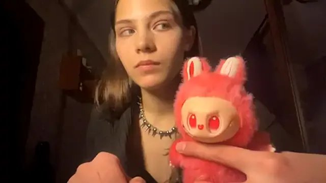 EdythRozier — For a good start to the stream.