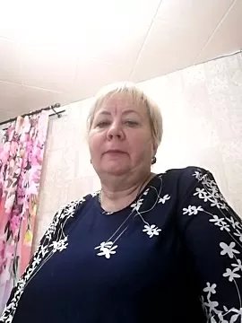 EffectFiona on StripChat