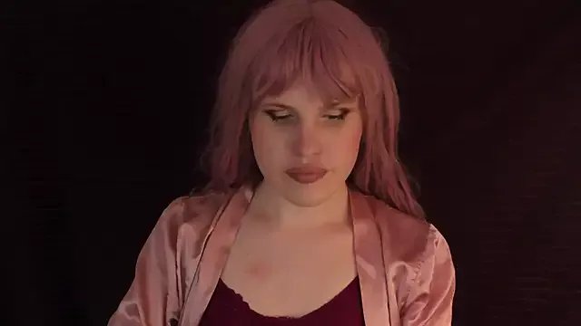 EffieMinki on StripChat