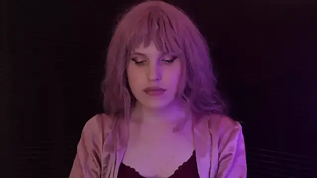 EffieMinki on StripChat