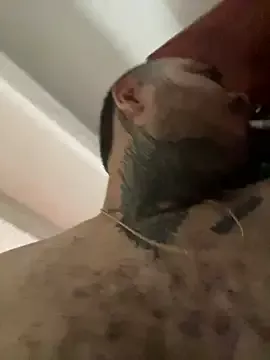 Offline El_Titan1998 on StripChat