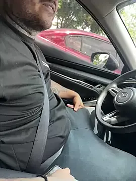 Offline El_Titan1998 on StripChat