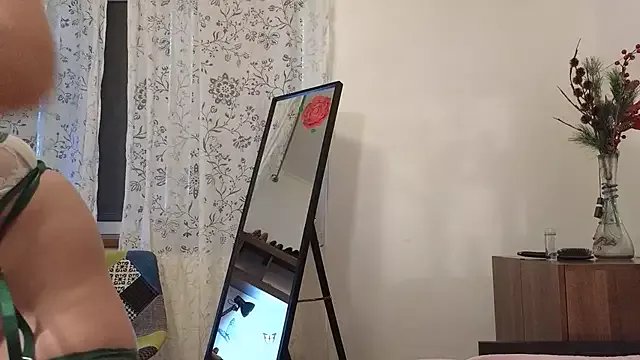 elacoquette on StripChat