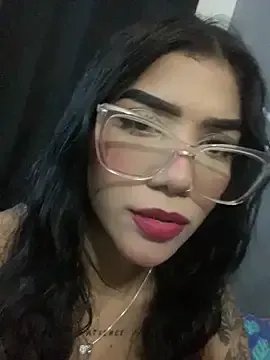 ElaRose_12 on StripChat