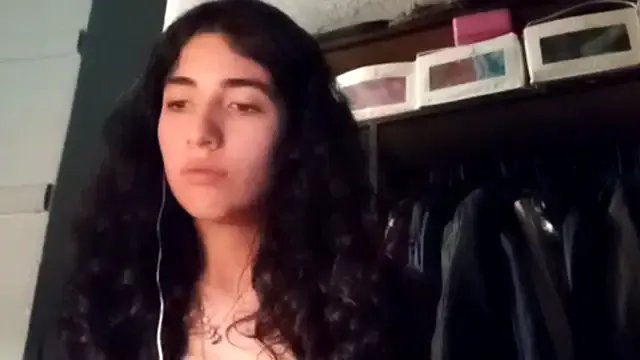 EldoraSchleker on StripChat