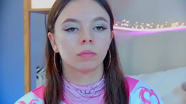 ElisabethDavis on StripChat