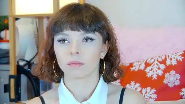 ElisabethDavis on StripChat