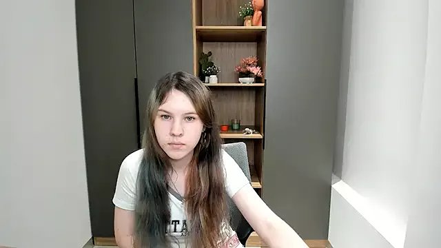 ElizSpieth on StripChat