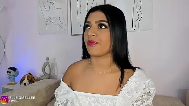 ElleGisellee on StripChat